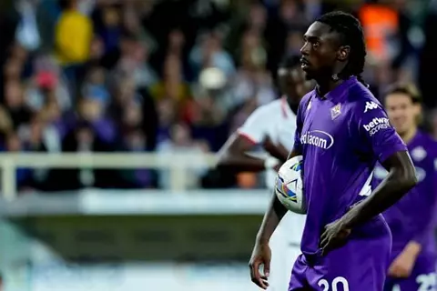 الدوري الإيطالي.. فيورنتينا يؤكد جاهزية مويس كين بعد تعافيه من إصابة خطيرة